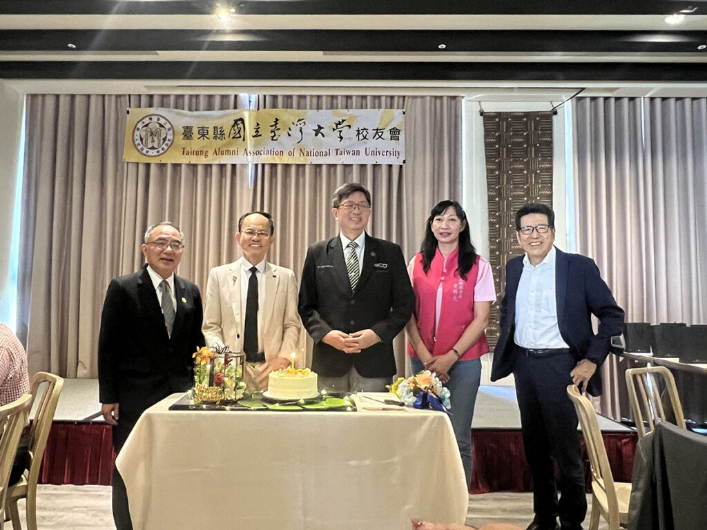 臺大校長陳文章與公益平台嚴長壽總裁15日蒞東共同講座活動 邀您關心花東未來圖片